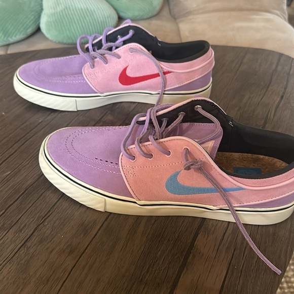 Colorful Nikes - Picture 2 of 3